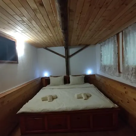 אורחן аврамови *